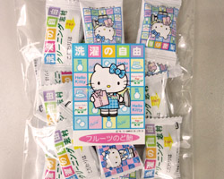 クリーニング志村×ハローキティコラボキャンディ!